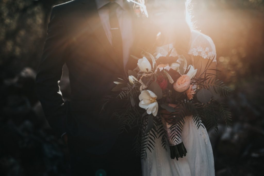 Casamento ao pôr do sol